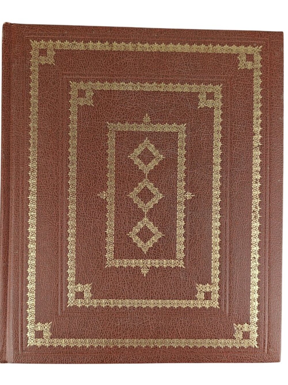 The Living Bible Paraphrased Rembrandt Illustrated Family Edition Hardcover